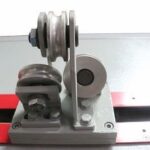 Устройство для испытания кабелей на гибкость кареткой с тремя роликами МТ 438