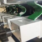 Устройство для для испытания на многократный изгиб тканей с резиновым или пластмассовым покрытием, включающие определение роста трещин Метод А (типа прибора Де Маттиа) МТ 259А
