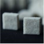 Стандартный шерстяной  войлок белый,для оценки устойчивости с трению  на ФЭК-VESLIC, блок с 1000 штук, VESLIC C-4500 (IUF 450), ISO 11640 /Standard wool felt white, for the evaluation with rub fastness tester FEK-VESLIC, unit with 1000 pieces,VESL